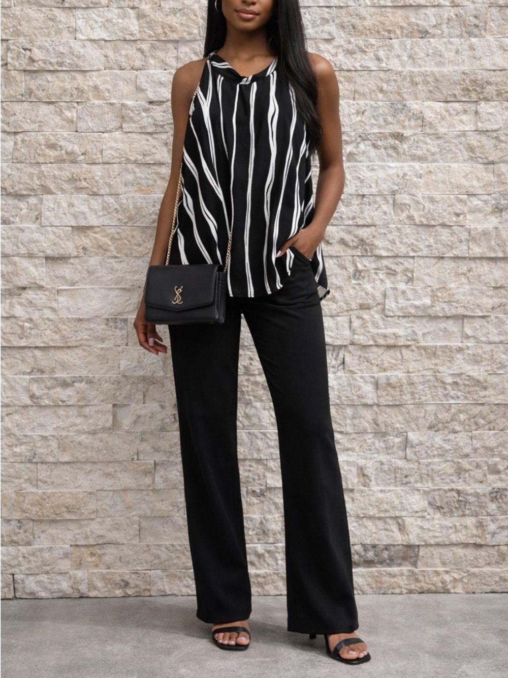 Milano Black and White Vertical sleeveless Stripe‎ Blouse size M